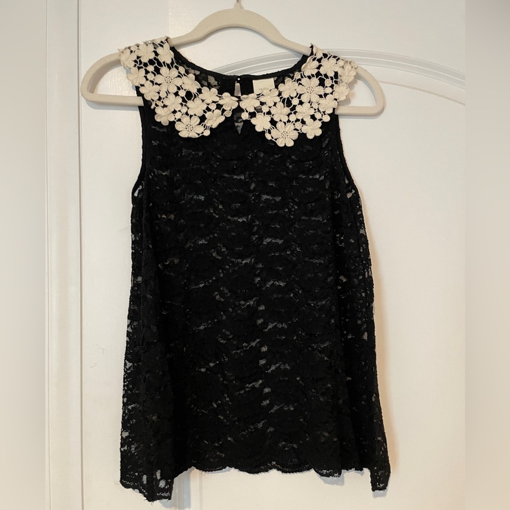 Anthropologie black lace blouse with white lace collar